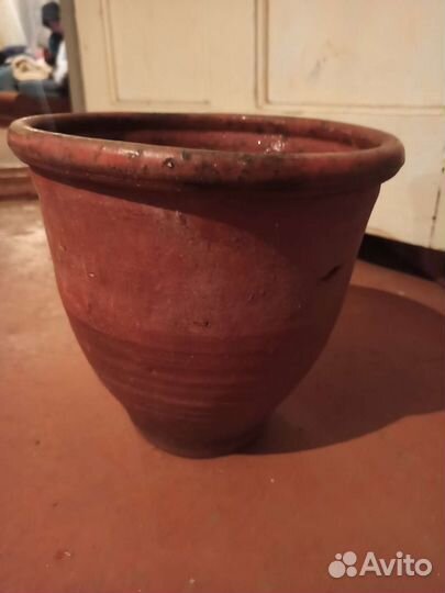 Очень большой глиняный горшок, старинный