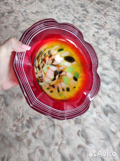 Ваза,конфетница красное стекло ссср,сульфидно-цин