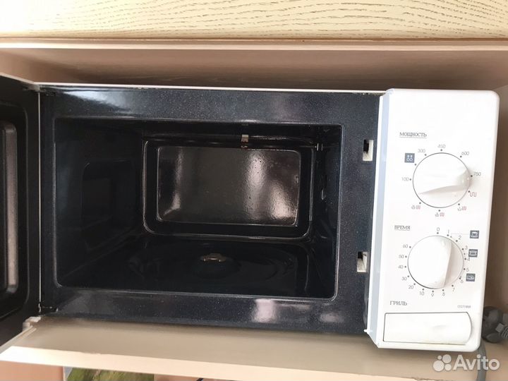 Микроволновая печь Samsung с грилем