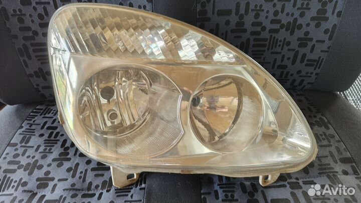 Фара на газель