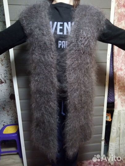 Шали из козьего пуха,носки,жилеты