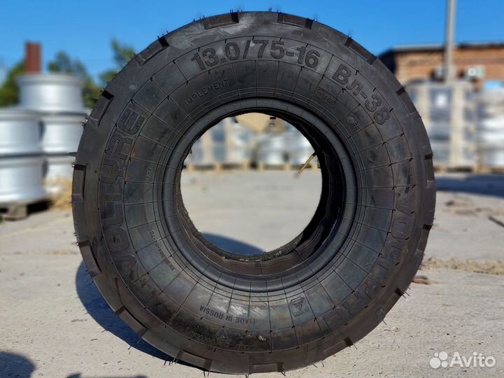 Шины для комбайна 13.0/75-16 Voltyre вл-38