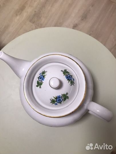 Чайник заварочный фарфоровый