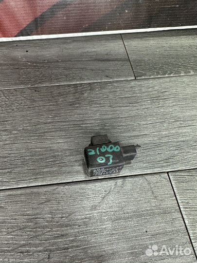 Реле поворотов kawasaki z1000 2003-2006