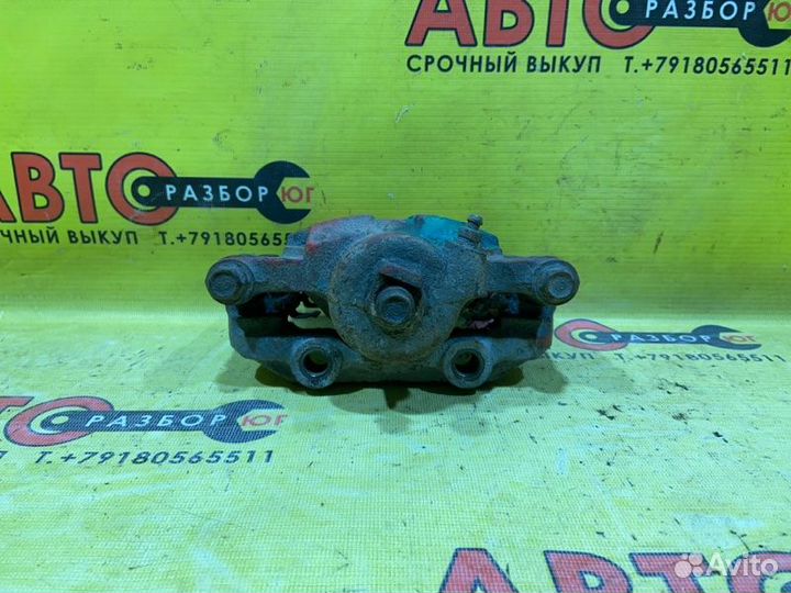 Суппорт передний правый Daewoo Nexia седан