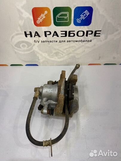 Суппорт задний правый Toyota Camry XV55 2GR-FE