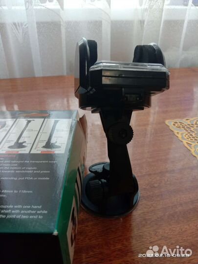 Держатель для телефона в машину