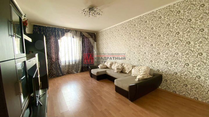 3-к. квартира, 120 м², 7/15 эт.