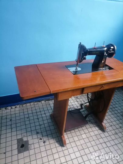 Швейная машина Veritas первый выпуск харошем рабоч