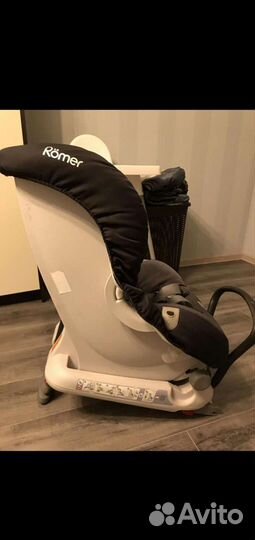 Кресло Britax romer maxfix с рождения