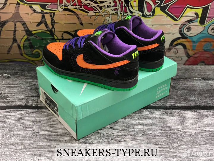 Кроссовки Nike SB Dunk Low Night of Mischief