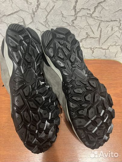 Трекинговая обувь мужская