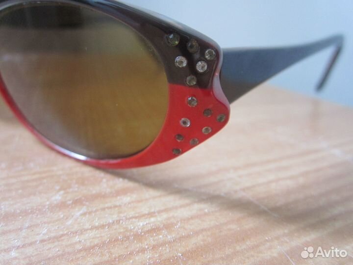 Очки солнцезащитные женские