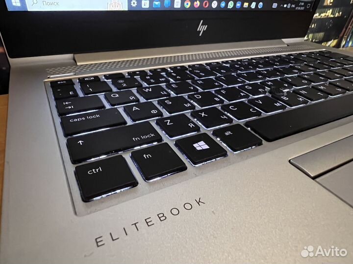 Ноутбук HP 830 G5 IPS, Core i5, SSD256, 16GB