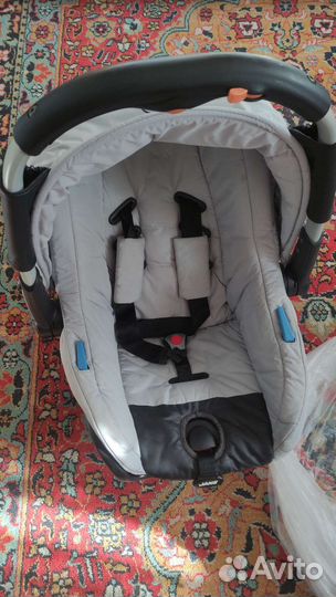 Детская коляска 3 в 1