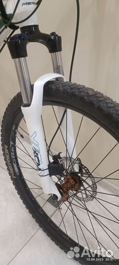 Вилка suntour xcm hlo 26-27.5