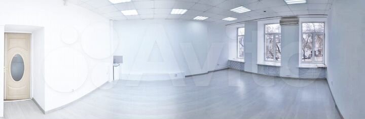 Торговое помещение напротив цума, 35 м²