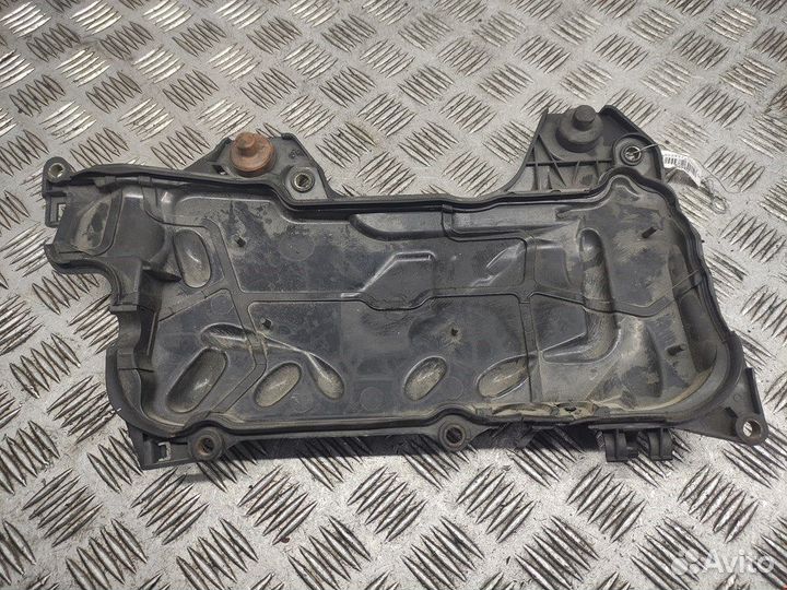 Крышка блока цилиндров Renault Trafic