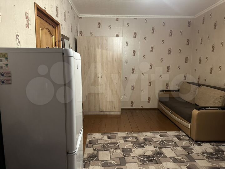 Комната 19 м² в 3-к., 1/6 эт.