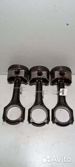 Поршень шатун Mercedes w204 m271 1.8