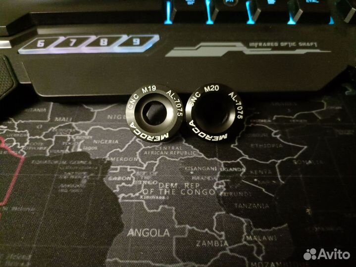 Велосипедный винт M19 М20 (заглушка крышка шатуна)