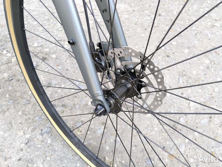 Шоссейный велосипед новый