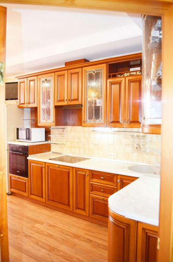 3-к. квартира, 91 м², 6/10 эт.