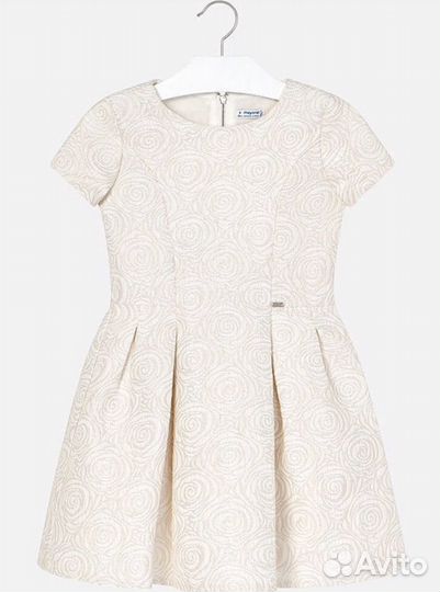 Нарядное платье для девочки