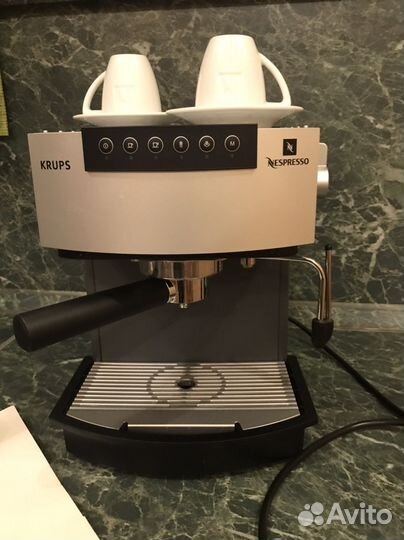 Кофемашина Nespresso krups