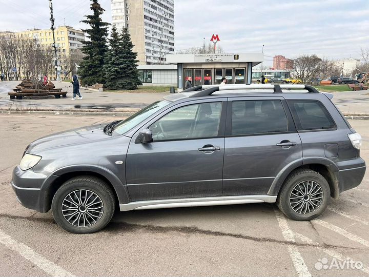 Mitsubishi Outlander 2.4 AT, 2007, 127 000 км