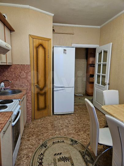 3-к. квартира, 82 м², 5/9 эт.