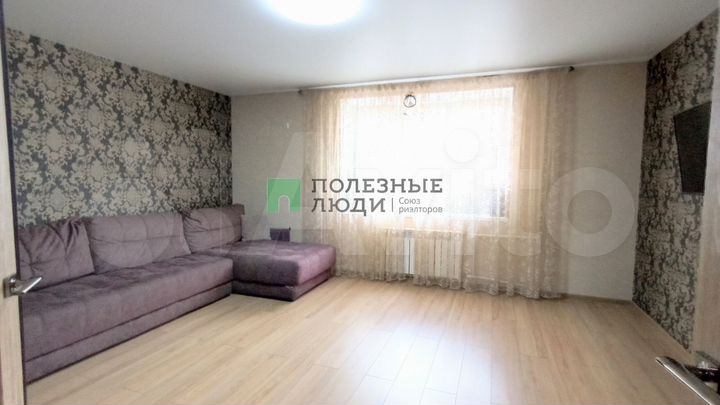 2-к. квартира, 60 м², 4/10 эт.