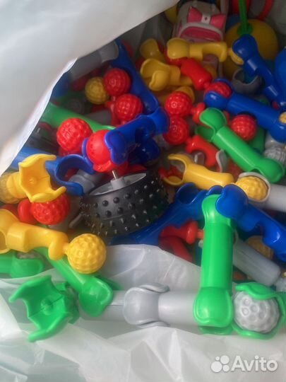 Angry Birds и несколько конструкторов