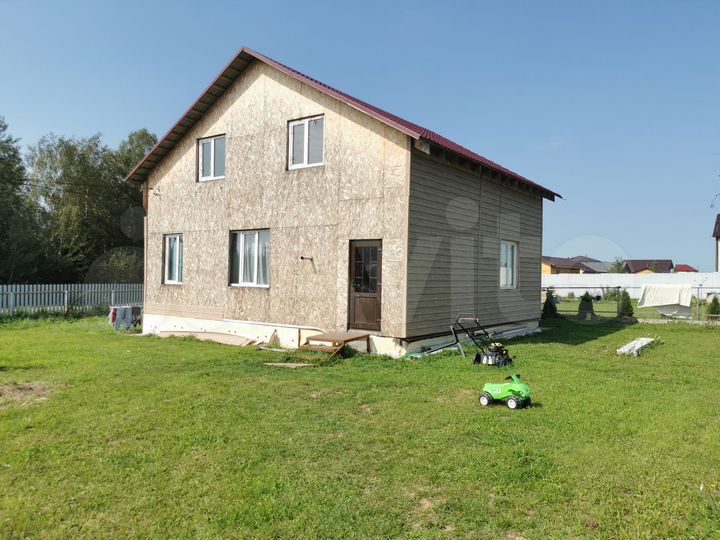 Дом 170 м² на участке 12 сот.