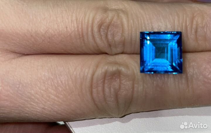 Топаз голубой