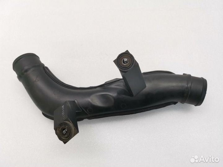 Патрубок Skoda Octavia A5 1.8 cdab 2010