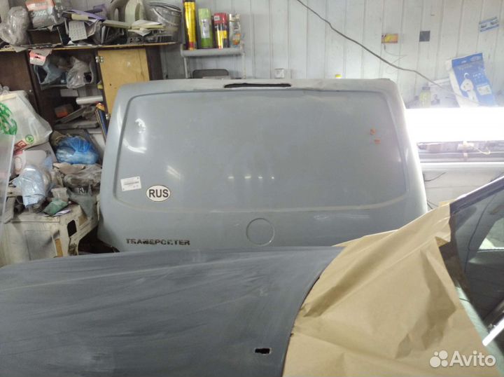 Задняя дверь и стекло на фольксваген транспортёр