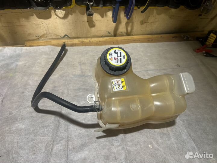 Бачок расширительный ford 3l14-8a080-aa