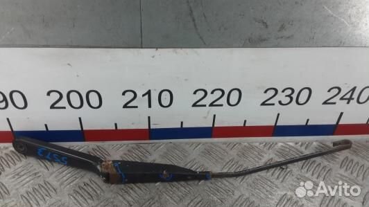 Щеткодержатель лобового стекла renault kangoo 1 (5ST03O902)