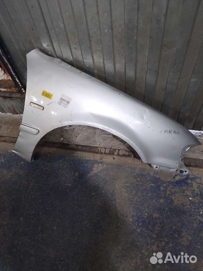 Крыло переднее Тойота спринтер