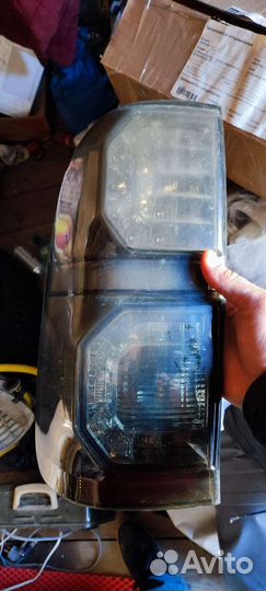 Задние фонари Toyota hilux 7