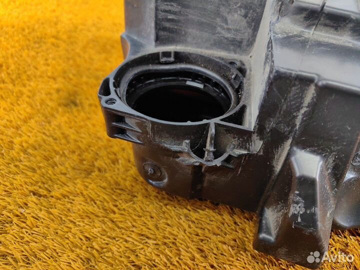 Корпус воздушного фильтра Renault Duster K9KR858