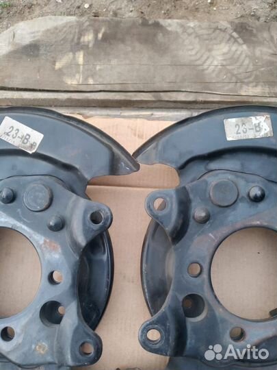 Кожух тормозного диска toyota camry v30 2.4