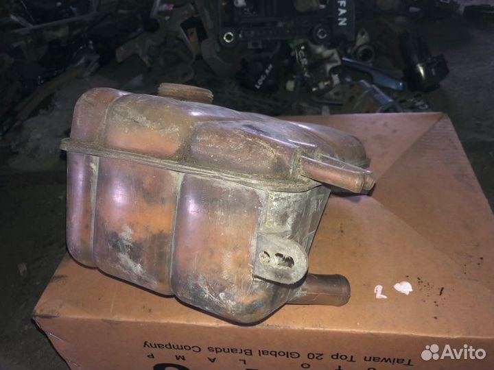 Бачок расширительный Ford Focus 1 2.0 zetek