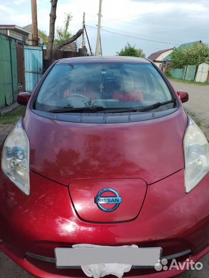 Nissan Leaf AT, 2011, 151 000 км