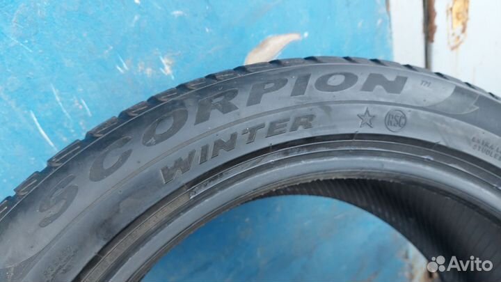 Pirelli Scorpion Winter 275/45 R20 110V