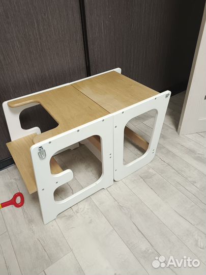 Башня помощника 2/1 стол и стул