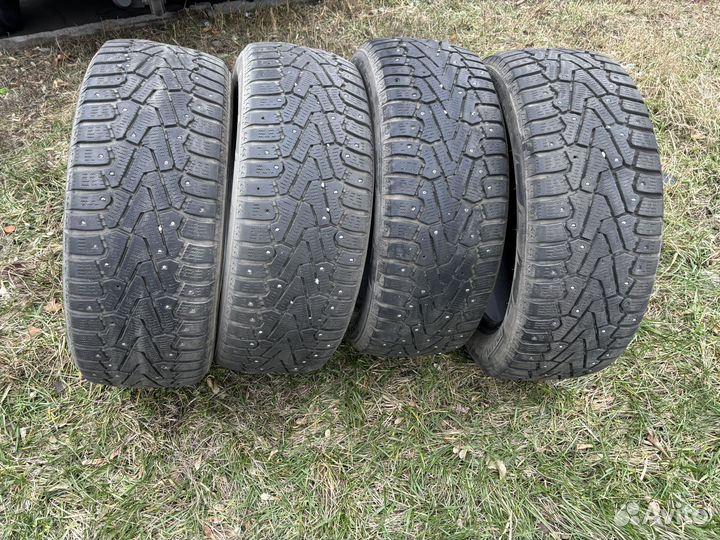 Pirelli Ice Zero 205/55 R16