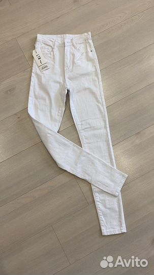 Джинсы скинни