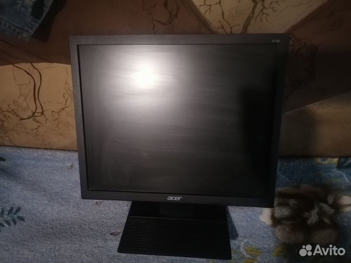 Монитор Acer 17 дюймов диагональ